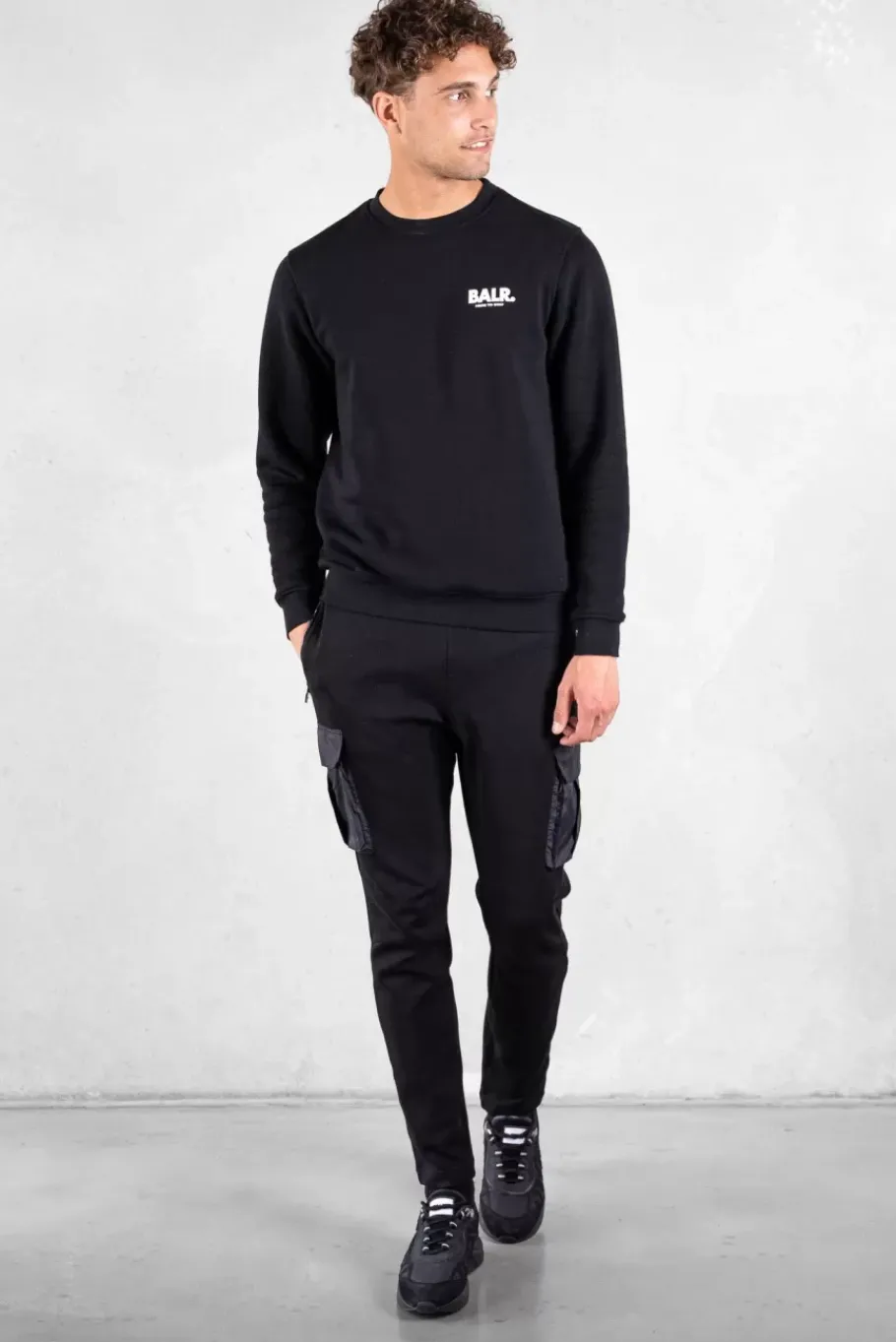 Sweatshirts^BALR. Olaf Straight H2S Globe Crewneck Jet Black