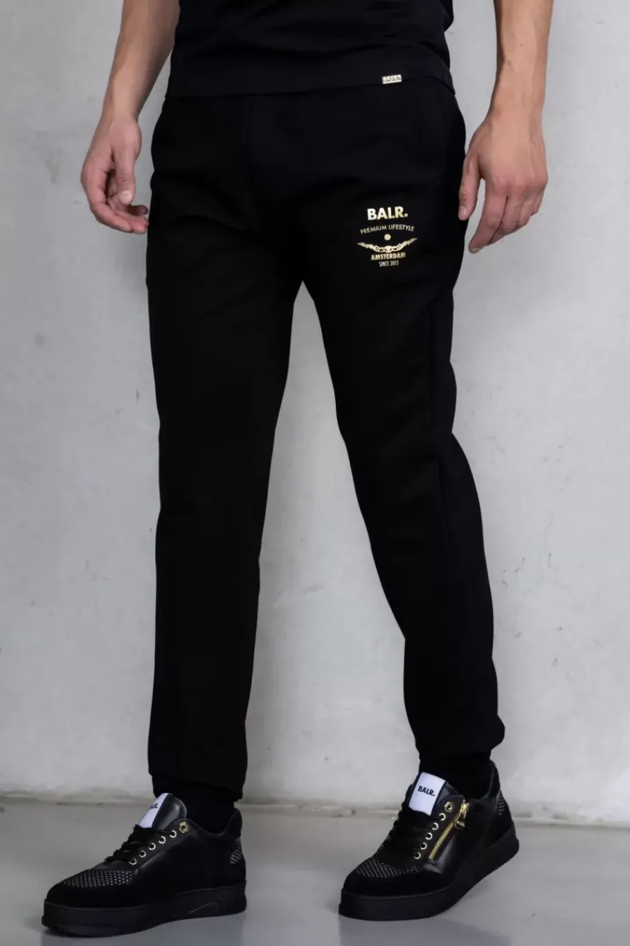 Sweatpants^BALR. Regular Gold Emblem Jogger Jet Black