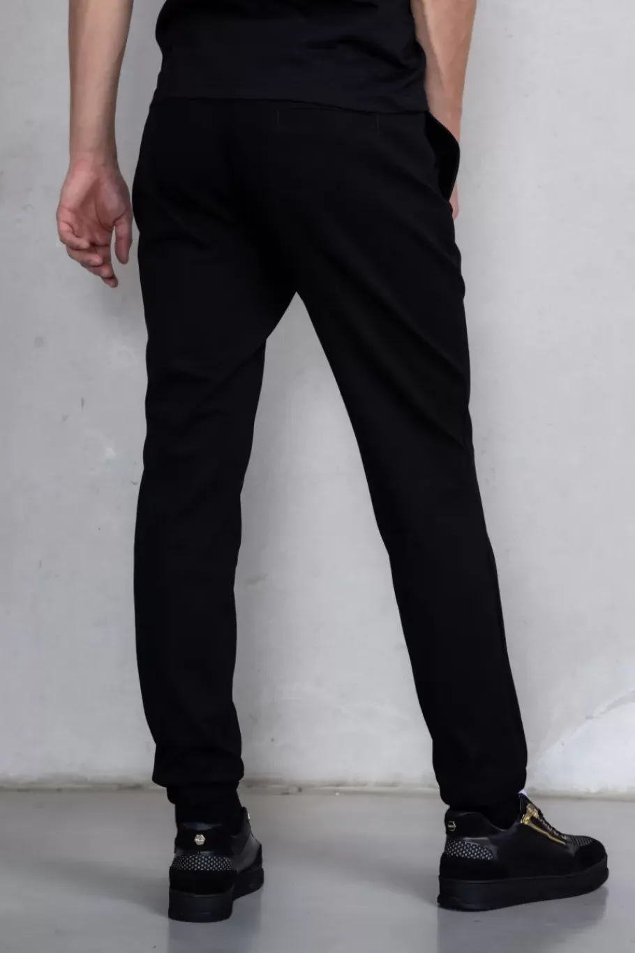 Sweatpants^BALR. Regular Gold Emblem Jogger Jet Black